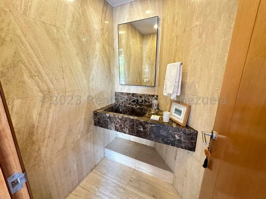 Apartamento (1 Nivel) en Venta en La Castellana, Distrito Metropolitano - 18