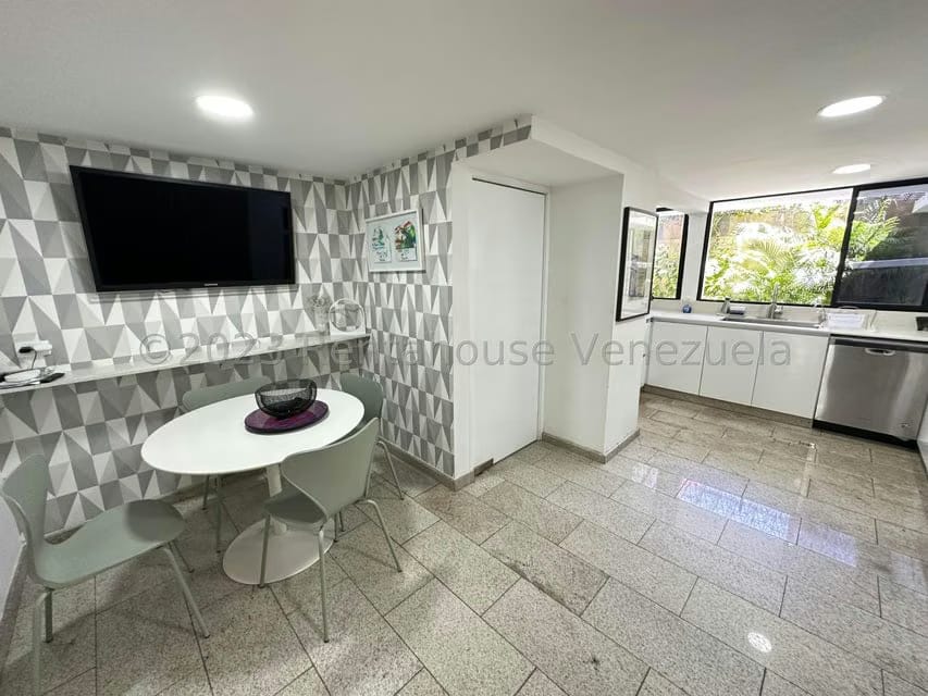 Apartamento (1 Nivel) en Venta en La Castellana, Distrito Metropolitano - 23