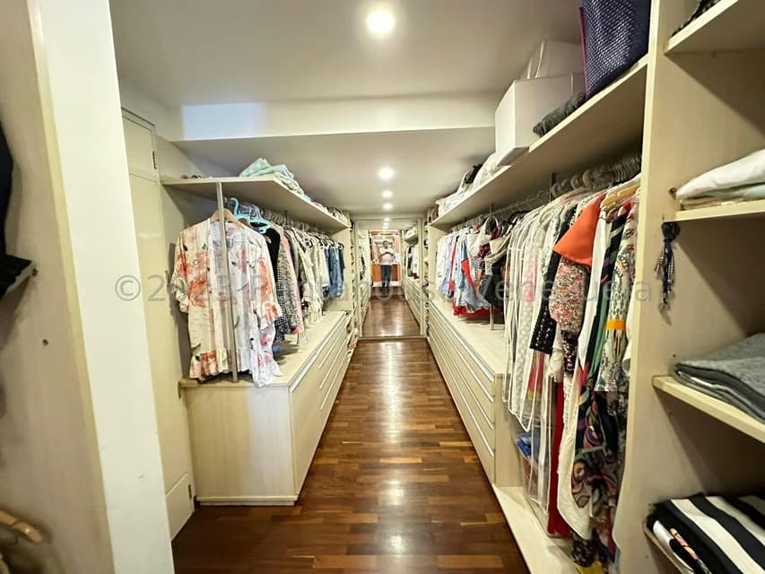 Apartamento (1 Nivel) en Venta en La Castellana, Distrito Metropolitano - 41