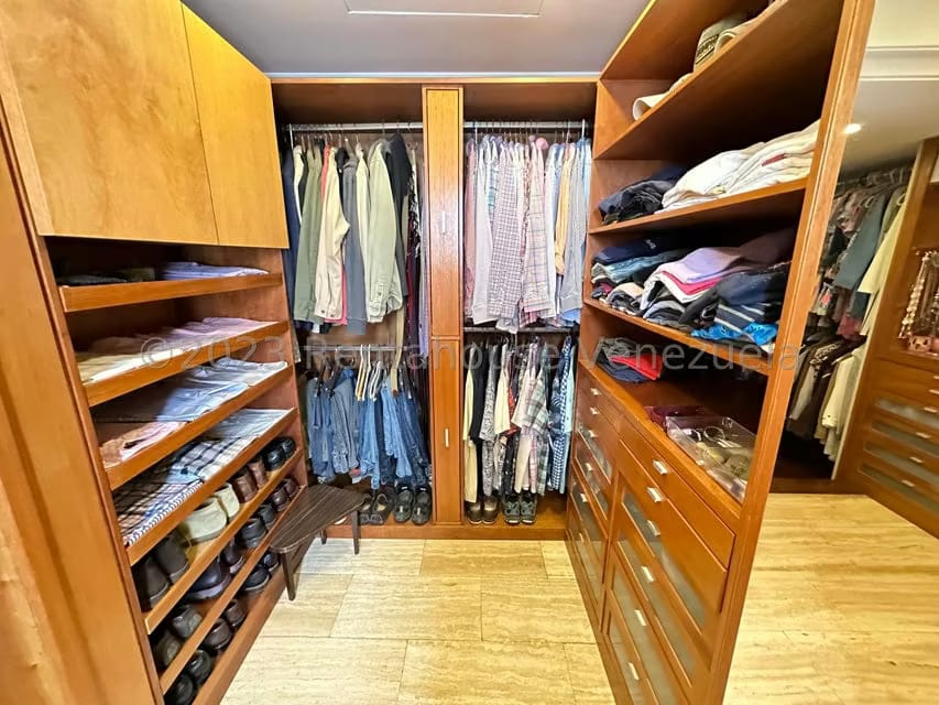 Apartamento (1 Nivel) en Venta en La Castellana, Distrito Metropolitano - 43