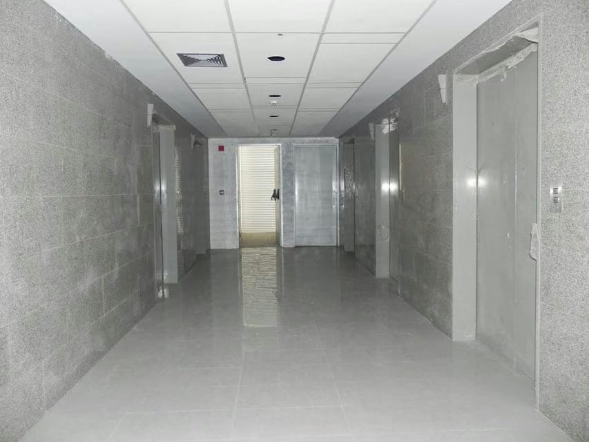Comercial (Oficina) en Venta en Los Dos Caminos, Distrito Metropolitano - 3
