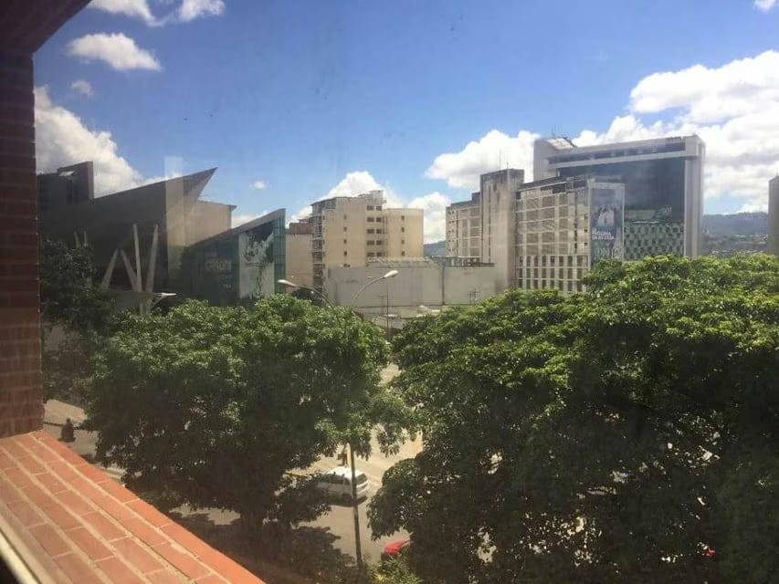Comercial (Oficina) en Venta en Los Dos Caminos, Distrito Metropolitano - 7