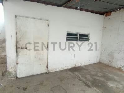 SE VENDE Casa comercial Barrio central ,calle silva - 8