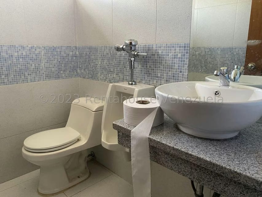 Comercial (Galpon - Deposito) en Venta en San Joaquin de Turmero, Aragua - 23