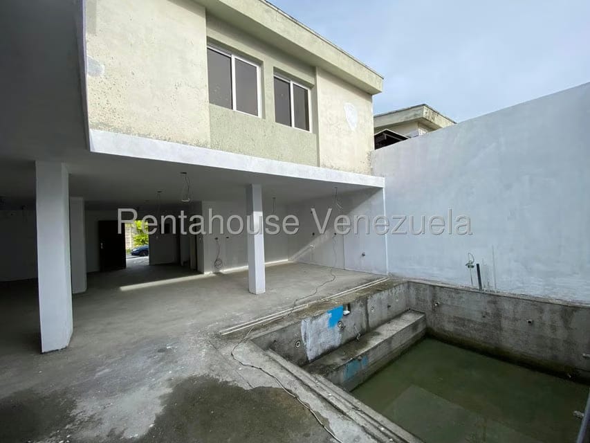 Casa (Duplex) en Venta en Araurena Country Club, Portuguesa - 26