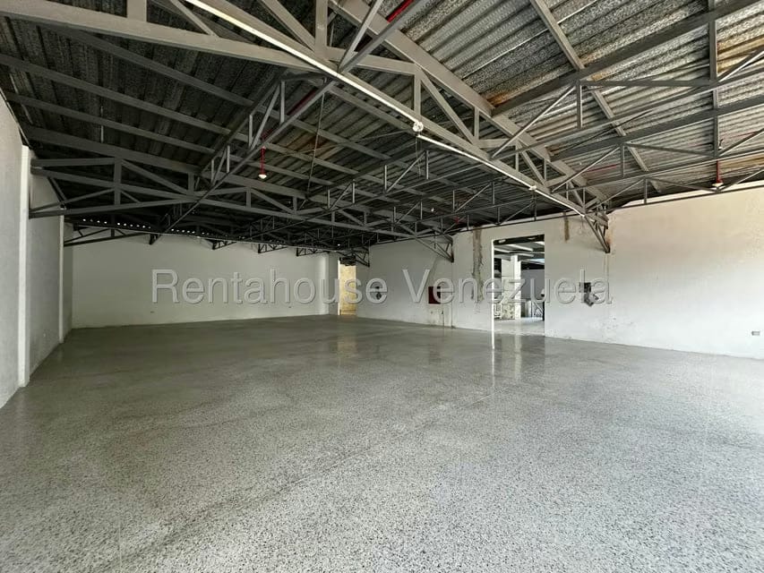 Comercial (Local Comercial) en Alquiler en Parroquia Concepcion, Lara - 23