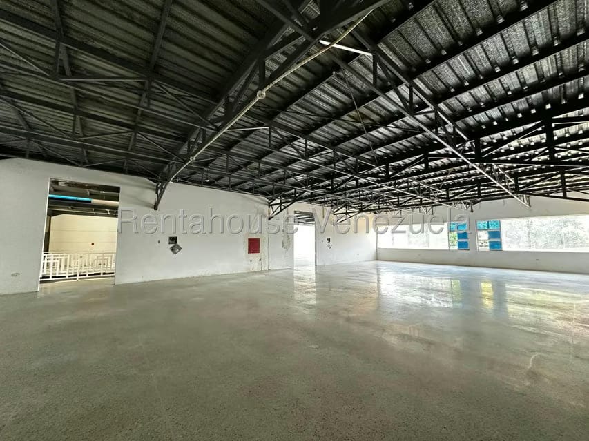 Comercial (Local Comercial) en Alquiler en Parroquia Concepcion, Lara - 25