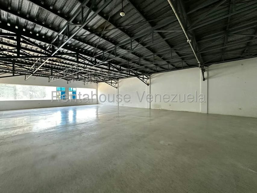 Comercial (Local Comercial) en Alquiler en Parroquia Concepcion, Lara - 30