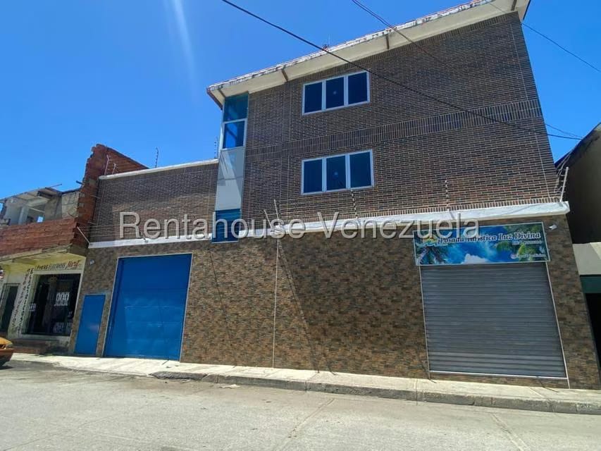 Comercial (Local Comercial) en Venta en Tucacas, Falcon - 2