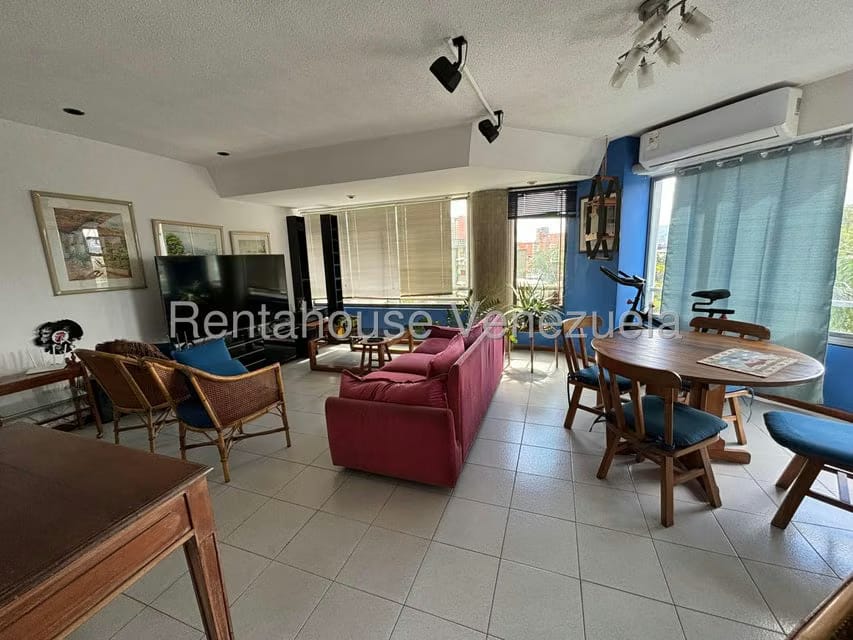 Apartamento (1 Nivel) en Alquiler en Montecristo, Distrito Metropolitano - 5