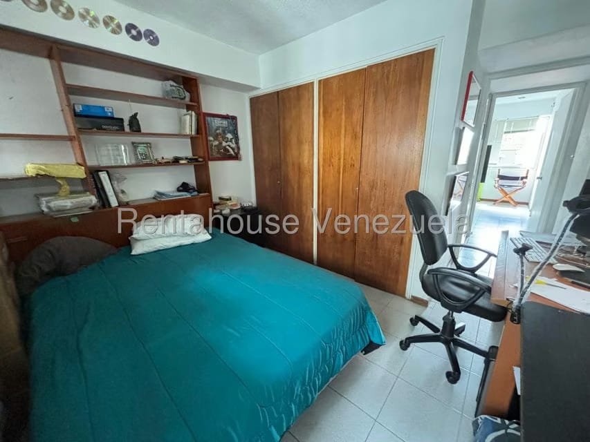 Apartamento (1 Nivel) en Alquiler en Montecristo, Distrito Metropolitano - 9