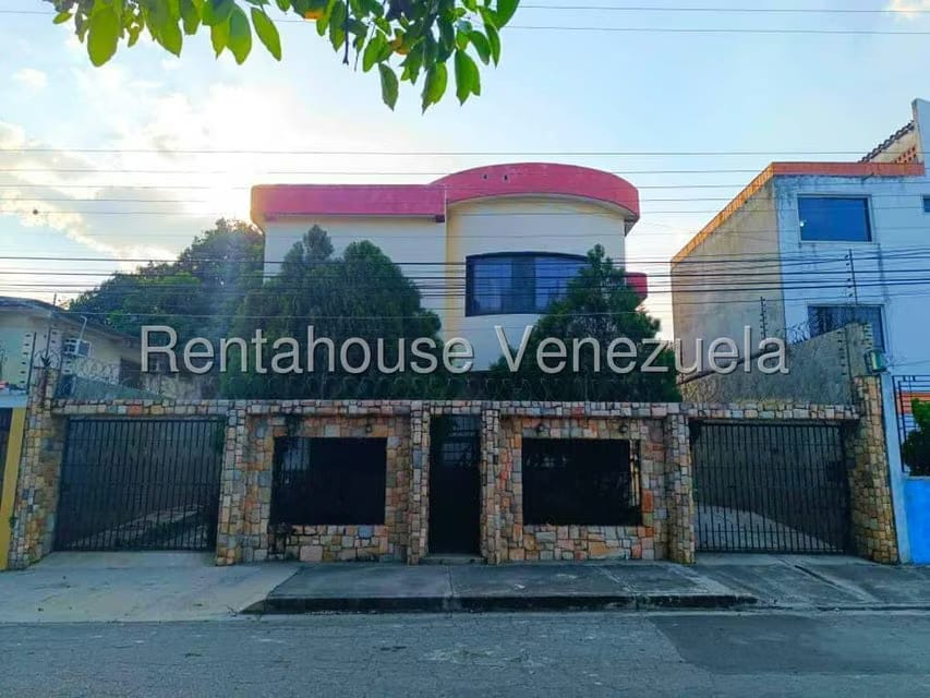 Casa (Duplex) en Venta en El Orticeño, Aragua
