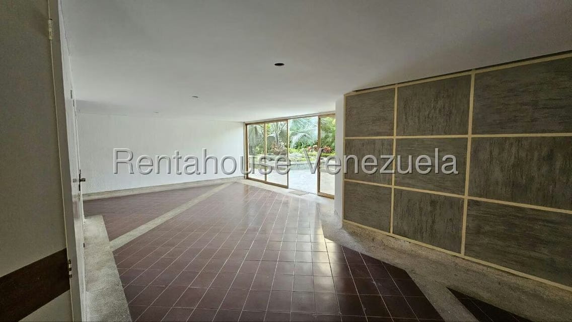 Apartamento (1 Nivel) en Alquiler en Campo Alegre, Distrito Metropolitano - 26