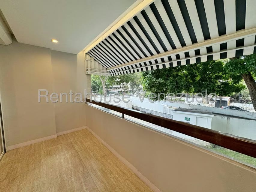 Apartamento (1 Nivel) en Venta en Altamira, Distrito Metropolitano - 12
