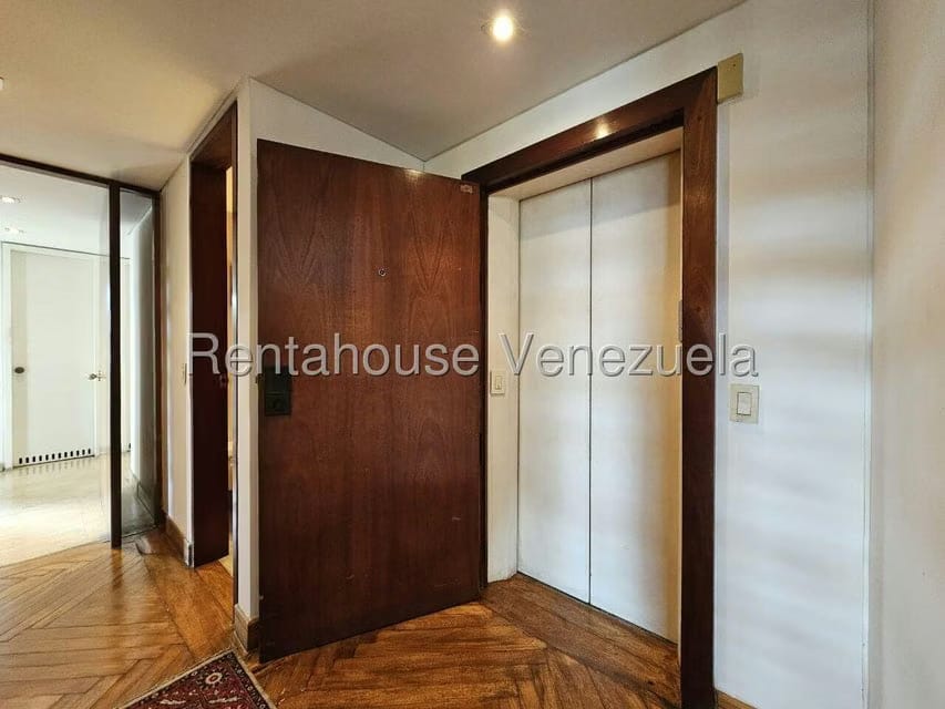 Apartamento (Penthouse) en Venta en La Castellana, Distrito Metropolitano - 3