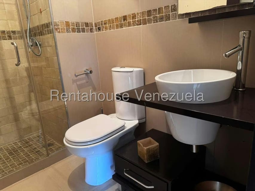 Apartamento (1 Nivel) en Venta en Colinas de La Tahona, Distrito Metropolitano - 21