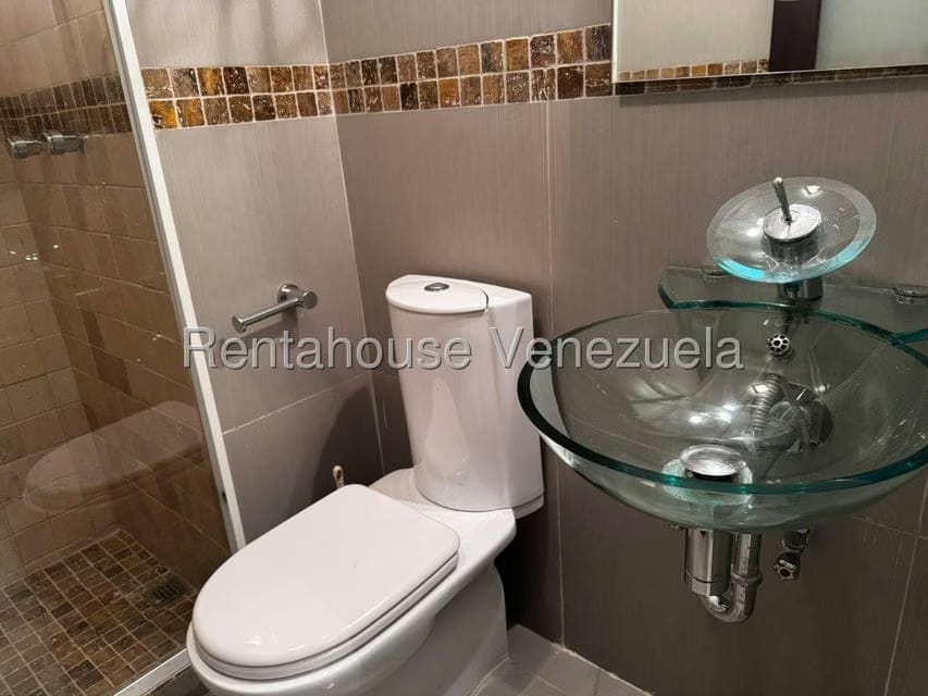 Apartamento (1 Nivel) en Venta en Colinas de La Tahona, Distrito Metropolitano - 46
