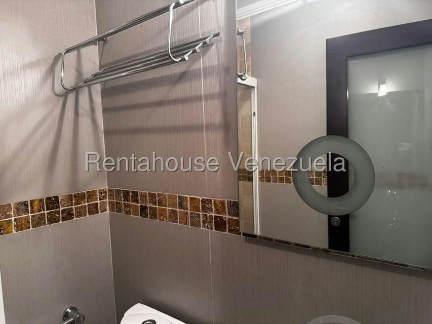 Apartamento (1 Nivel) en Venta en Colinas de La Tahona, Distrito Metropolitano - 47