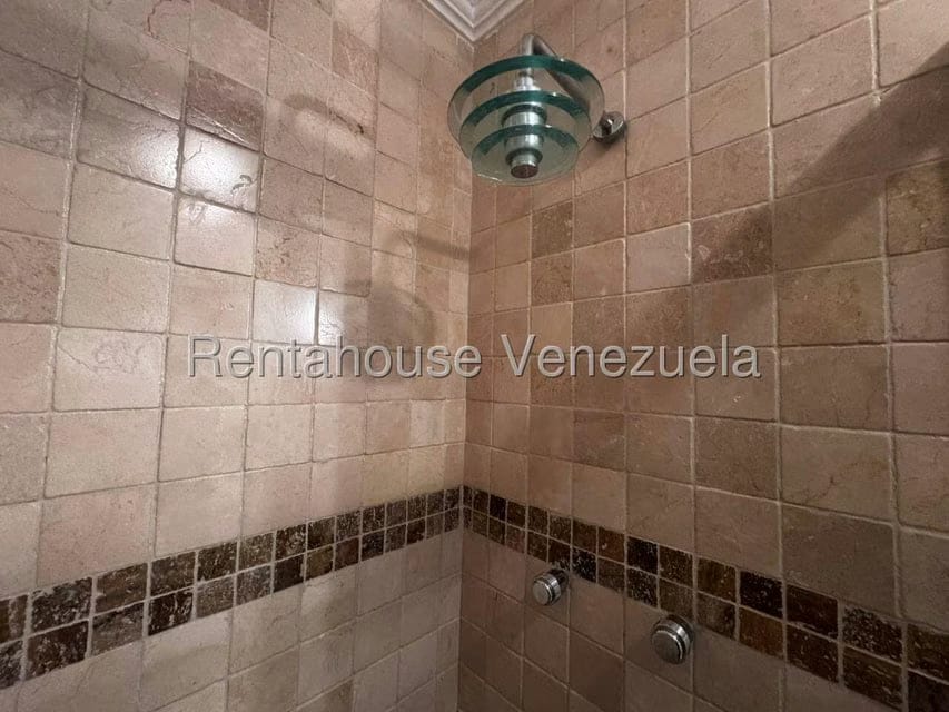 Apartamento (1 Nivel) en Venta en Colinas de La Tahona, Distrito Metropolitano - 49