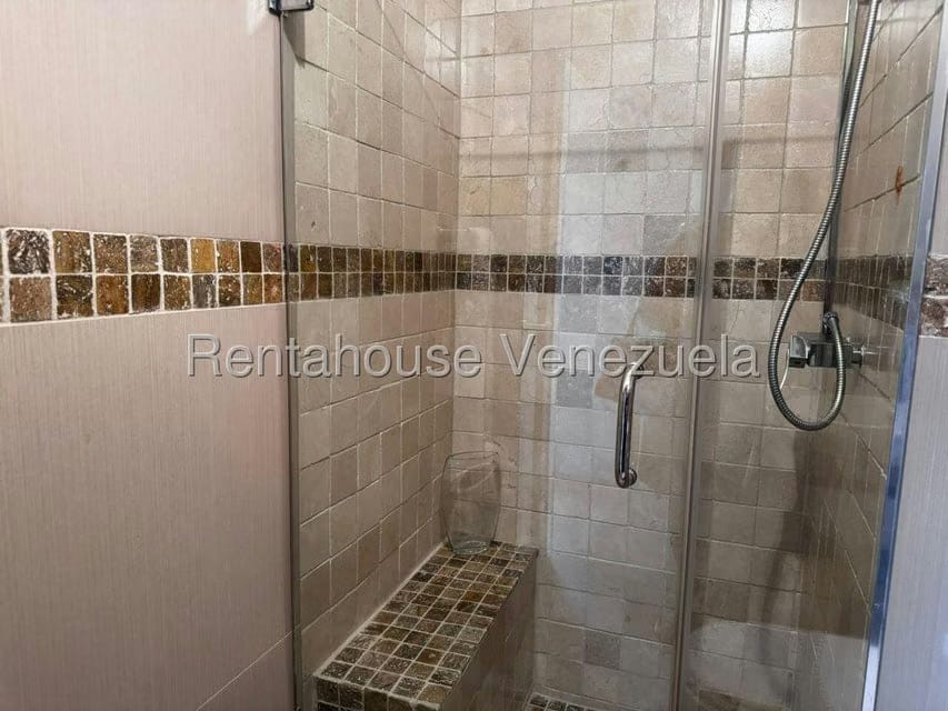 Apartamento (1 Nivel) en Venta en Colinas de La Tahona, Distrito Metropolitano - 54