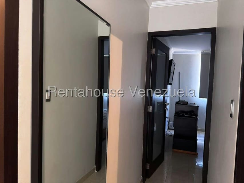 Apartamento (1 Nivel) en Venta en Colinas de La Tahona, Distrito Metropolitano - 57