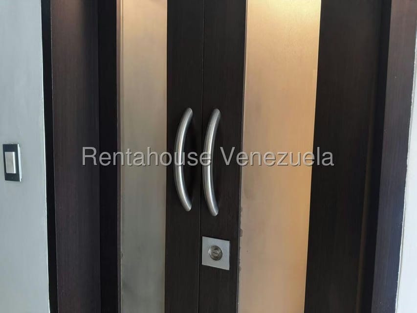Apartamento (1 Nivel) en Venta en Colinas de La Tahona, Distrito Metropolitano - 58