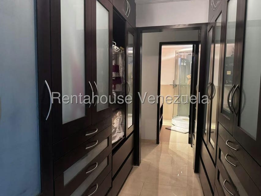 Apartamento (1 Nivel) en Venta en Colinas de La Tahona, Distrito Metropolitano - 59