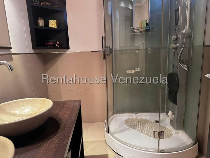 Apartamento (1 Nivel) en Venta en Colinas de La Tahona, Distrito Metropolitano - 68