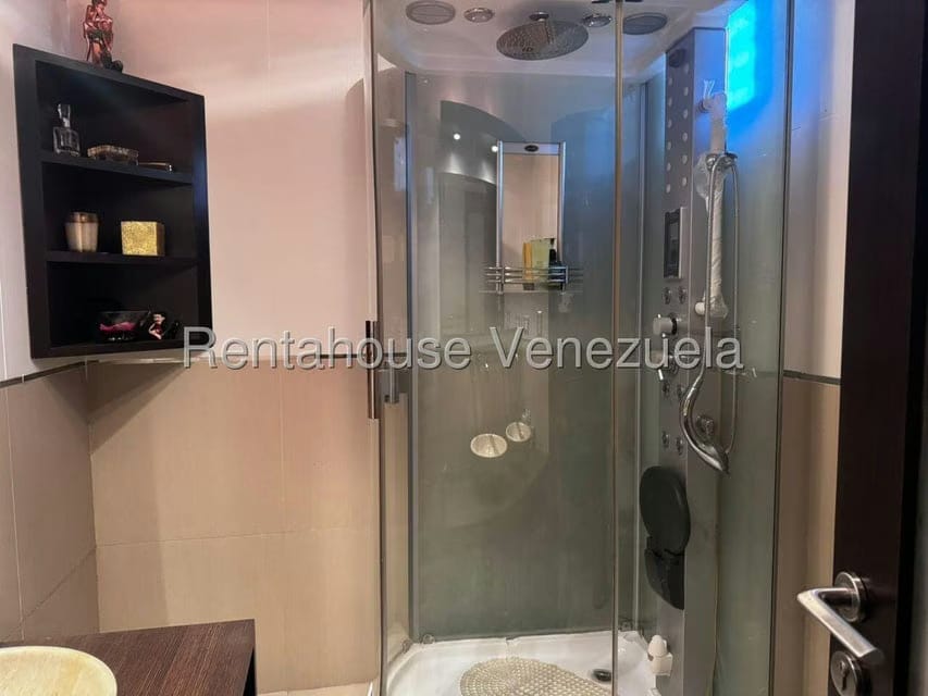 Apartamento (1 Nivel) en Venta en Colinas de La Tahona, Distrito Metropolitano - 69