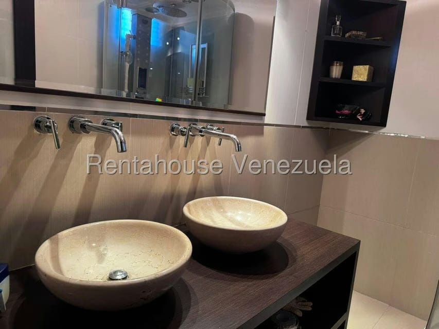 Apartamento (1 Nivel) en Venta en Colinas de La Tahona, Distrito Metropolitano - 71