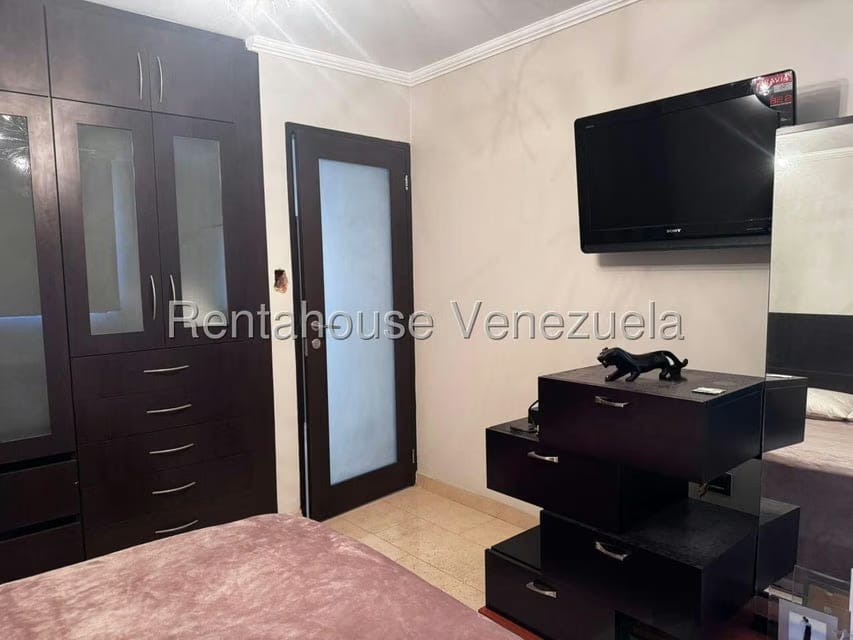 Apartamento (1 Nivel) en Venta en Colinas de La Tahona, Distrito Metropolitano - 80