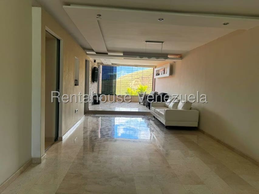 Apartamento (1 Nivel) en Venta en Colinas de La Tahona, Distrito Metropolitano - 9