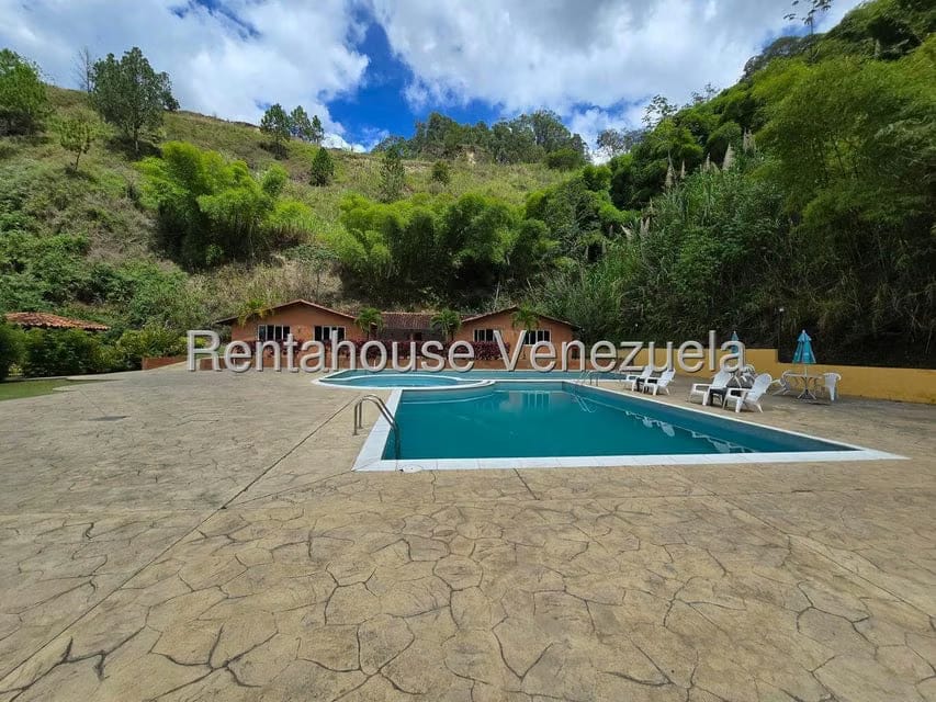 Apartamento (1 Nivel) en Venta en Colinas de La Tahona, Distrito Metropolitano - 98