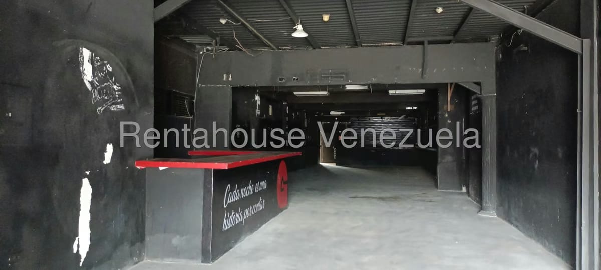 Comercial (Local Comercial) en Alquiler en Sector Sucua, Miranda - 11