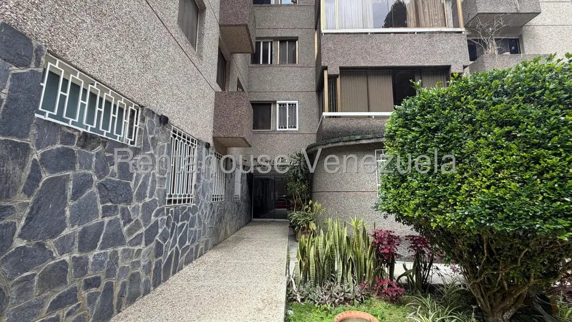 Apartamento (1 Nivel) en Alquiler en El Picacho, Miranda - 2