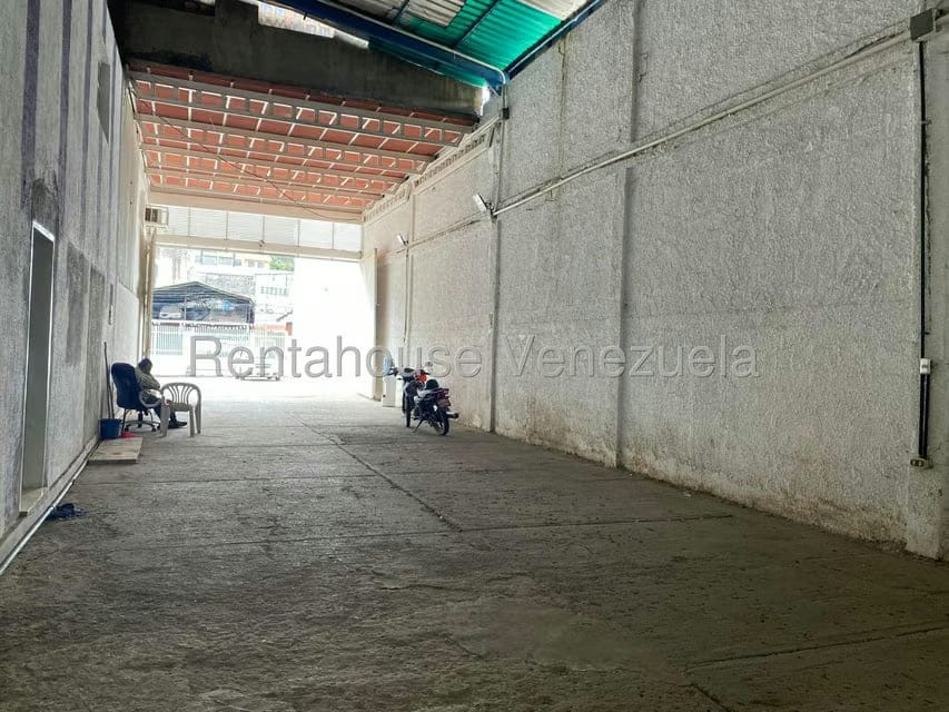 Comercial (Galpon - Deposito) en Venta en Los Llanos, Guarico - 3