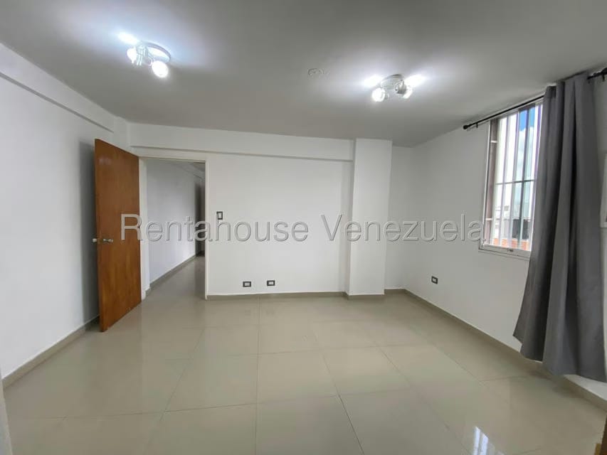 Comercial (Local Comercial) en Venta en Calicanto, Aragua - 12