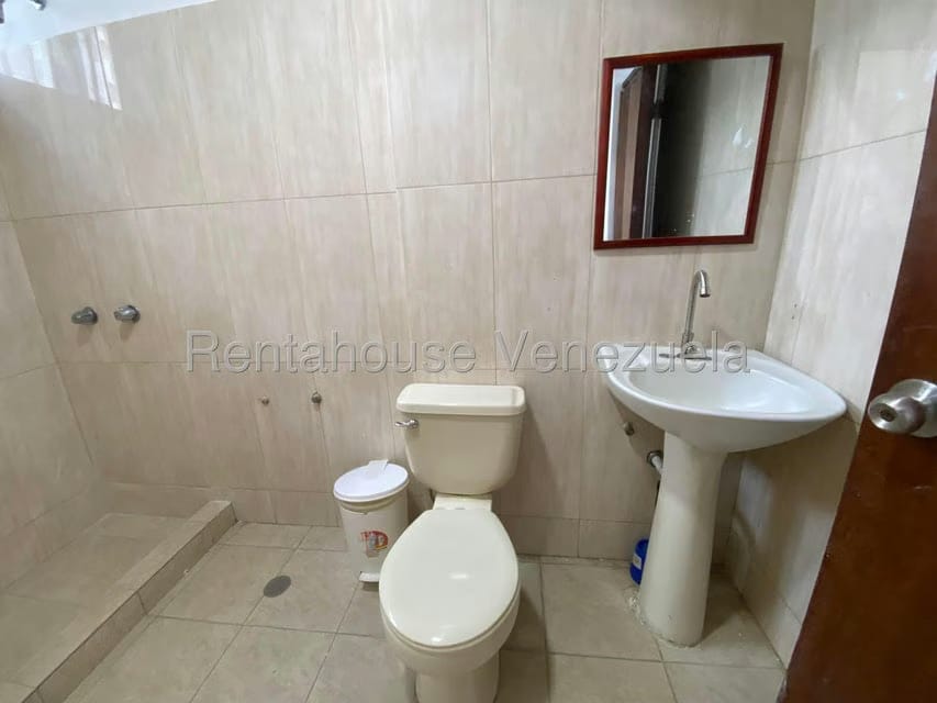 Comercial (Local Comercial) en Venta en Calicanto, Aragua - 14