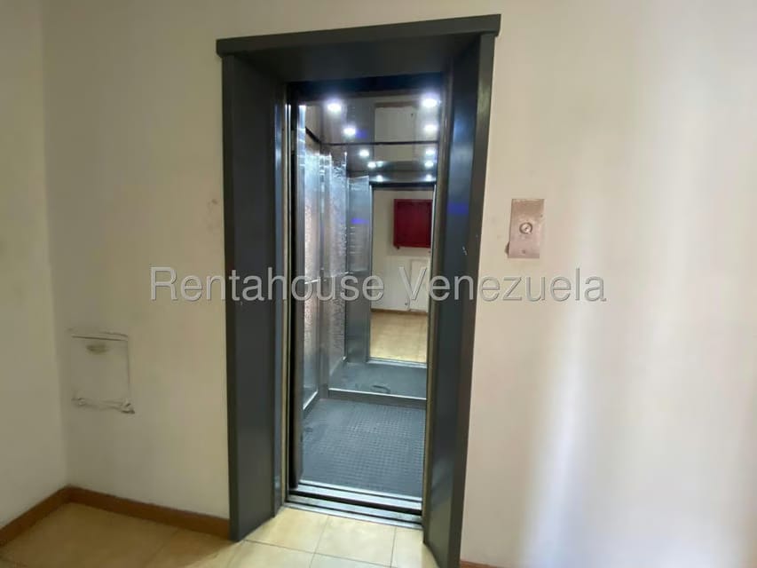 Comercial (Local Comercial) en Venta en Calicanto, Aragua - 22