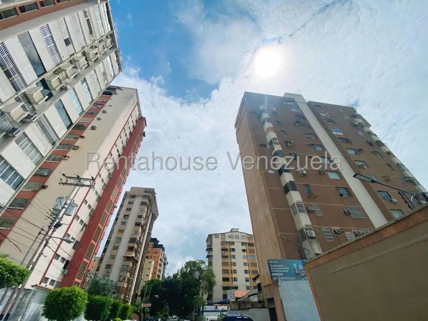 Comercial (Local Comercial) en Venta en Calicanto, Aragua - 24