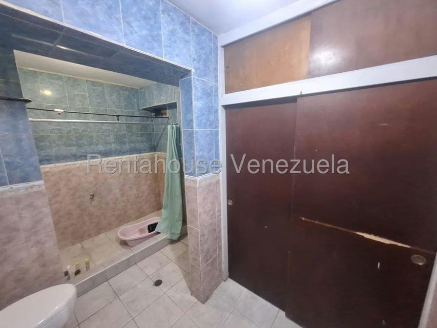 Apartamento (1 Nivel) en Venta en Centro, Lara - 24