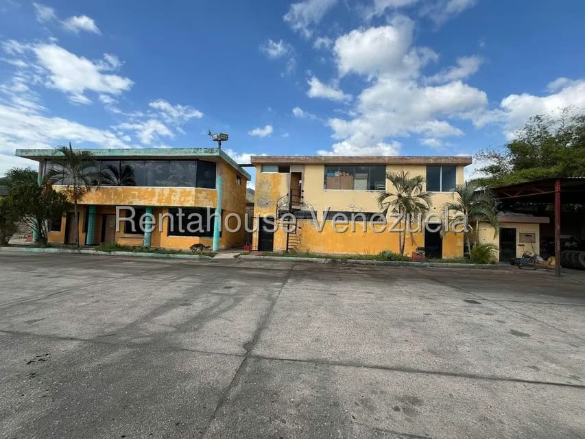 Terreno (Comercial) en Alquiler en Monteserino, Carabobo - 4