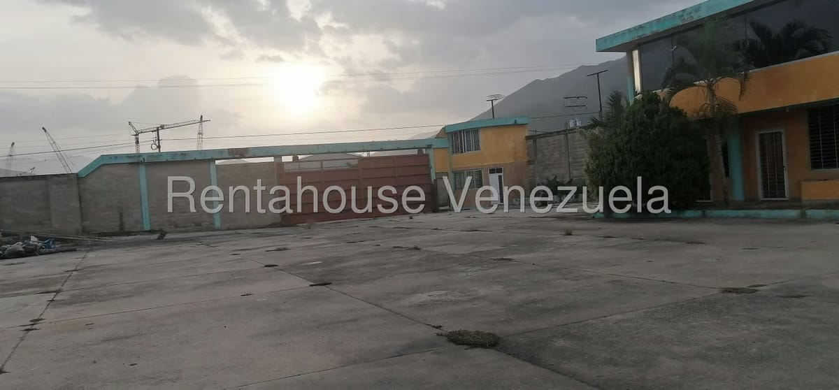 Terreno (Comercial) en Alquiler en Monteserino, Carabobo - 32