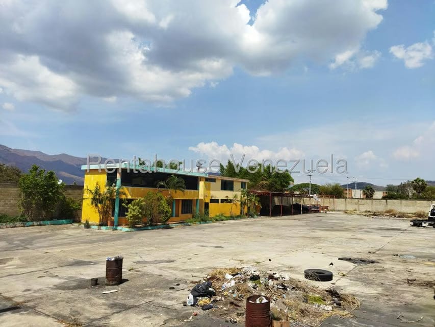 Terreno (Comercial) en Alquiler en Monteserino, Carabobo - 36