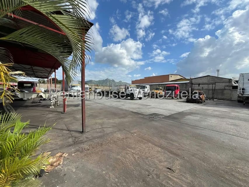 Terreno (Comercial) en Alquiler en Monteserino, Carabobo - 38