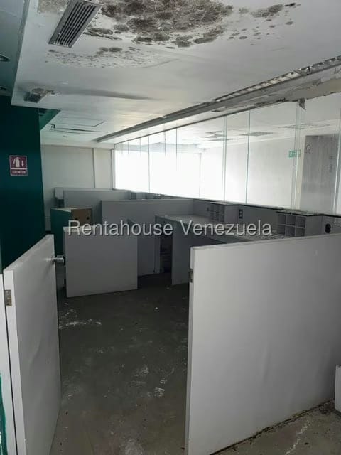 Comercial (Local Comercial) en Venta en Parque Central, Distrito Metropolitano - 11
