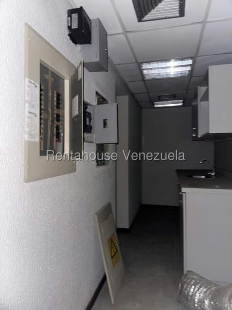 Comercial (Local Comercial) en Venta en Parque Central, Distrito Metropolitano - 18