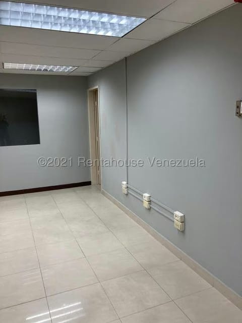 Comercial (Oficina) en Venta en Bello Monte, Distrito Metropolitano - 8