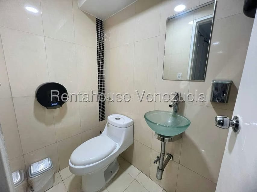 Negocios y Empresas (Belleza y Salud) en Venta en Avenida Mariño, Aragua - 28