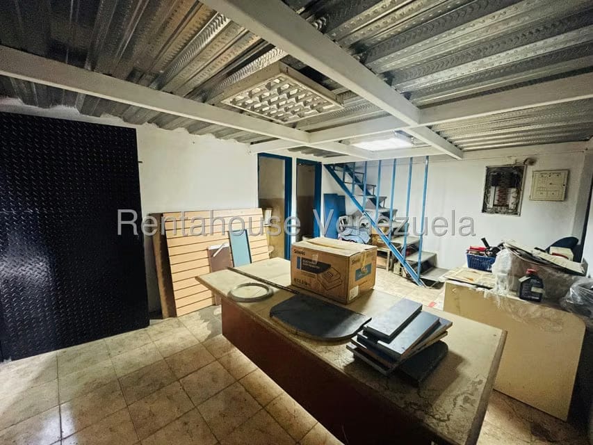 Comercial (Galpon - Deposito) en Venta en Centro, Aragua - 13